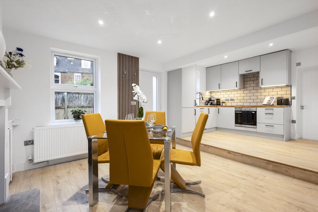 Property photo 2 of 7 CC_Media-14 (2)