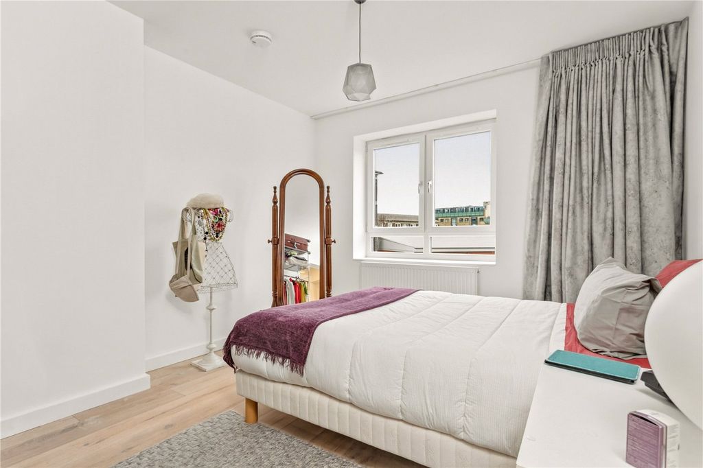 Property photo 1 of 12 Picture No. 10