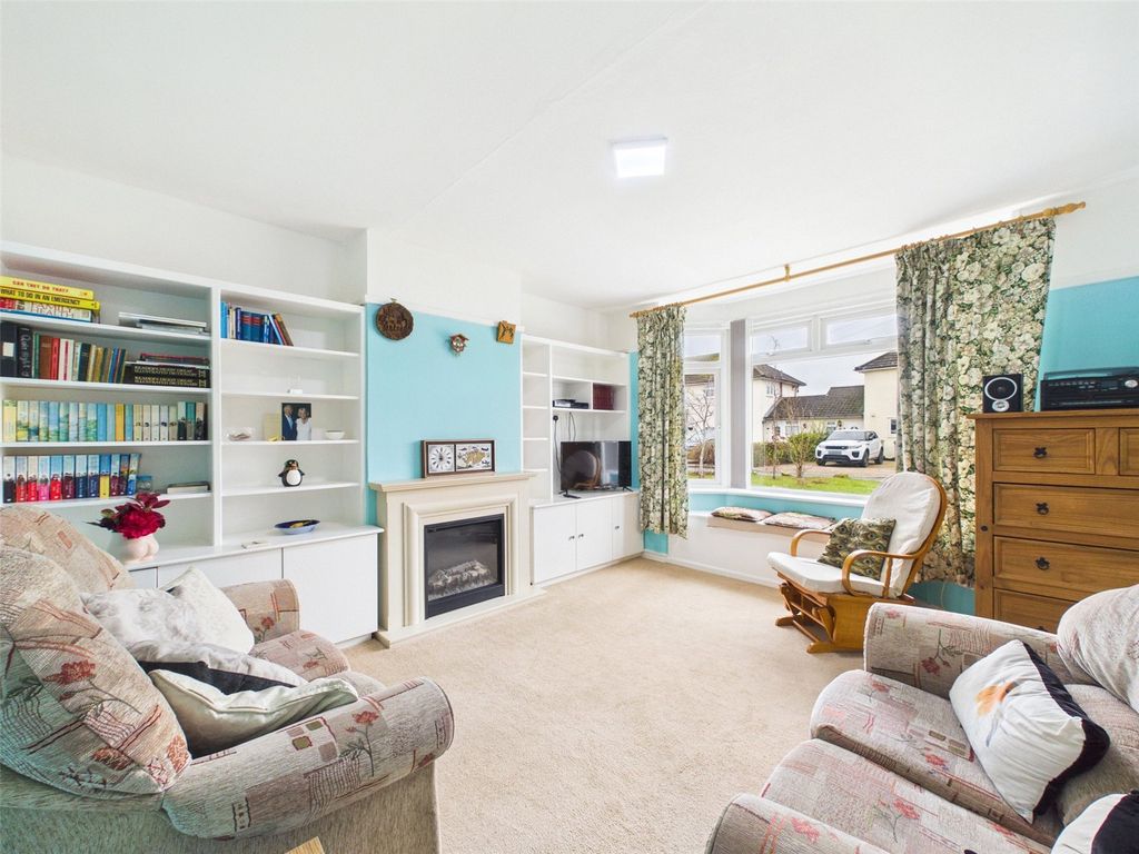 Property photo 2 of 15 Picture No. 06