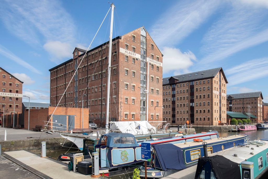 Property photo 1 of 11 22 Albert Warehouse-01