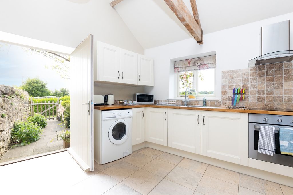 Property photo 3 of 11 3197215