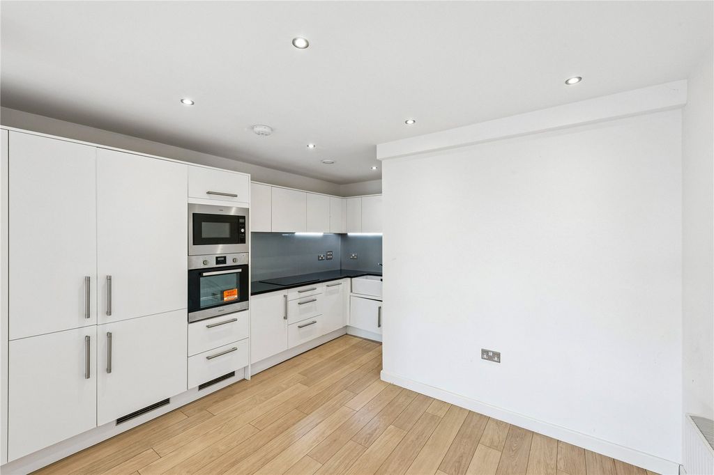 Property photo 2 of 13 Picture No. 25