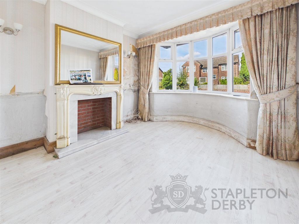 Property photo 3 of 11 Cam04645G0-Pr0115-Still009.Jpg
