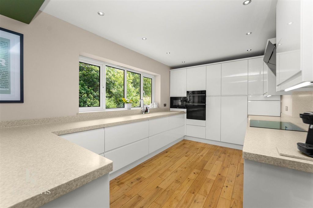 Property photo 3 of 68 3.Jpg