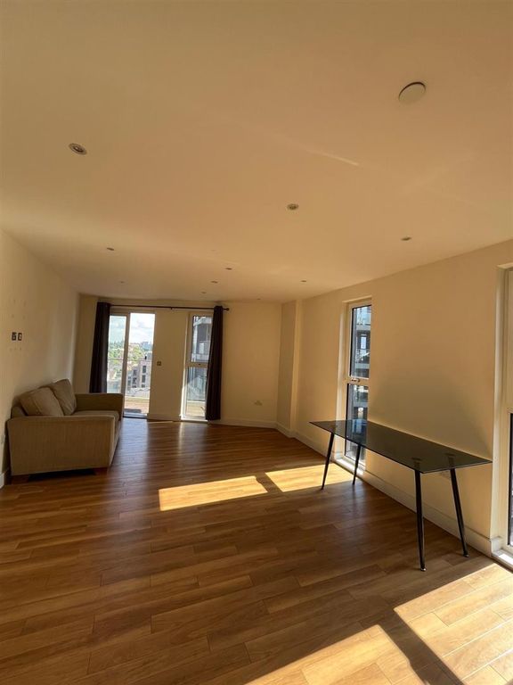 Property photo 3 of 13 Whatsapp Image 2025-07-01 At 12.46.29_00Cdb7ce.Jpg