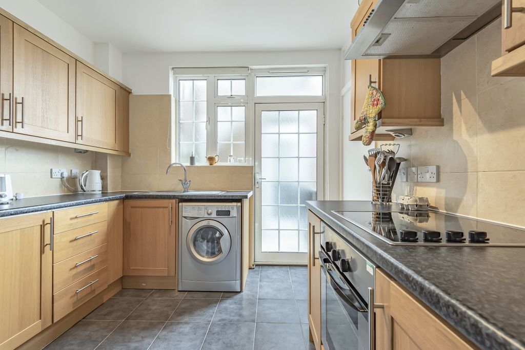 Property photo 2 of 6 640292 (2)