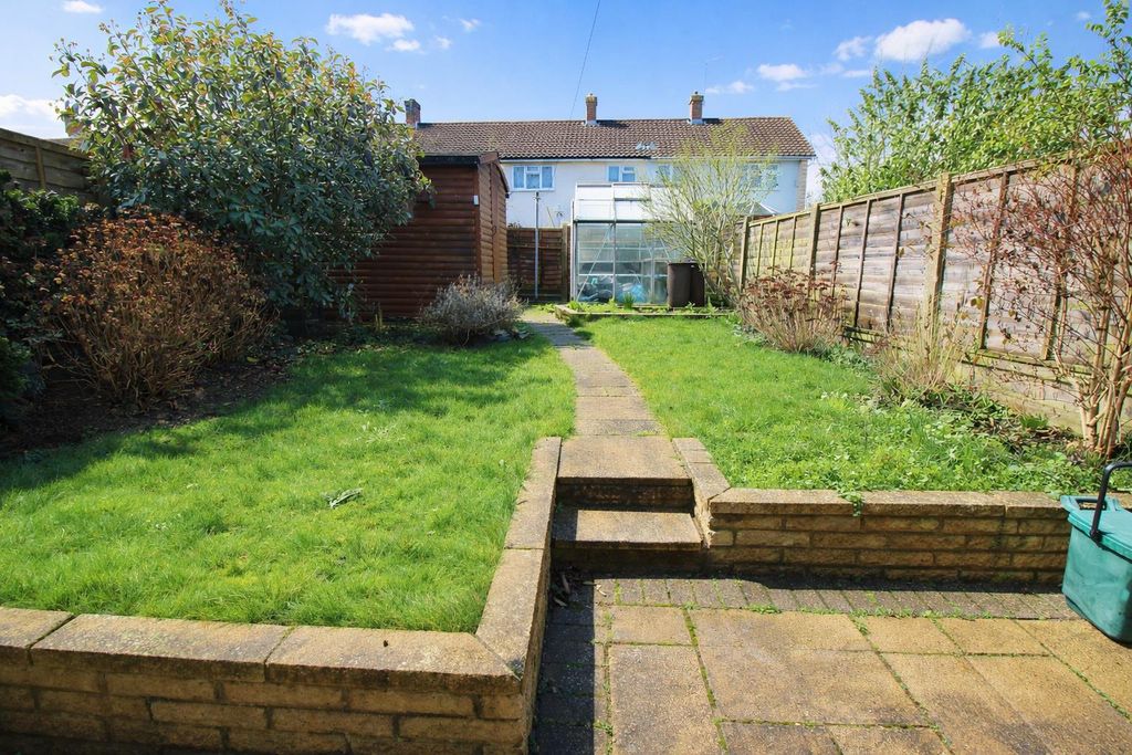 Property photo 3 of 9 Garden.Png