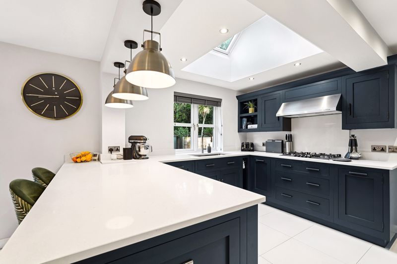 Property photo 3 of 21 Photo 8