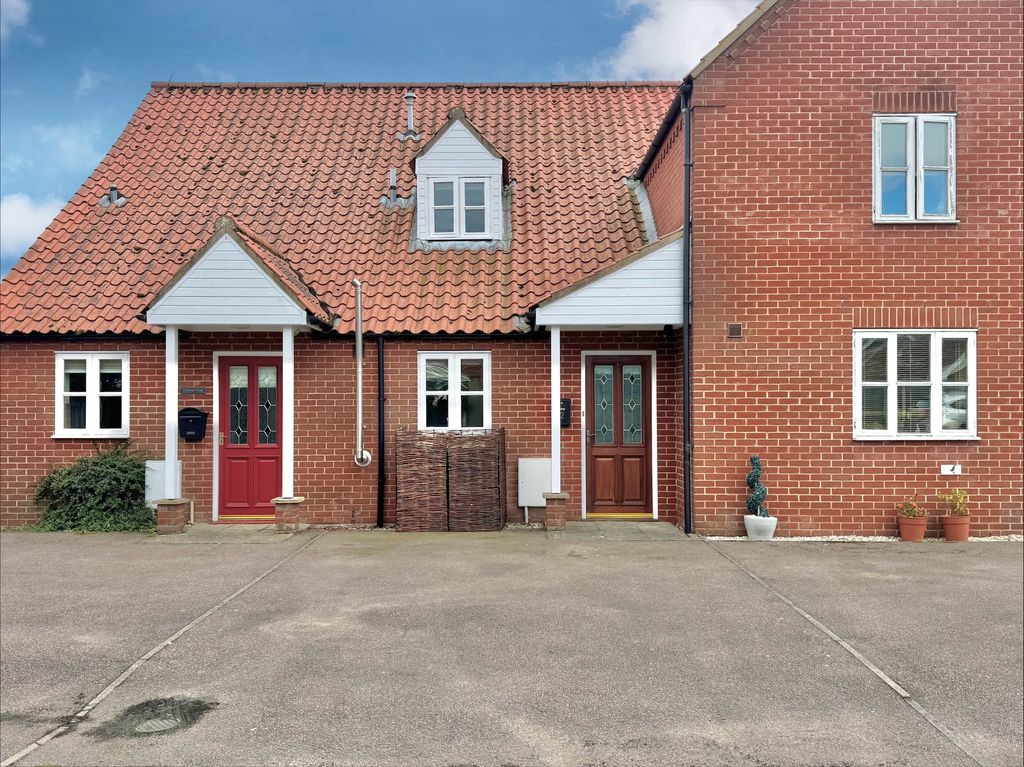 Property photo 1 of 8