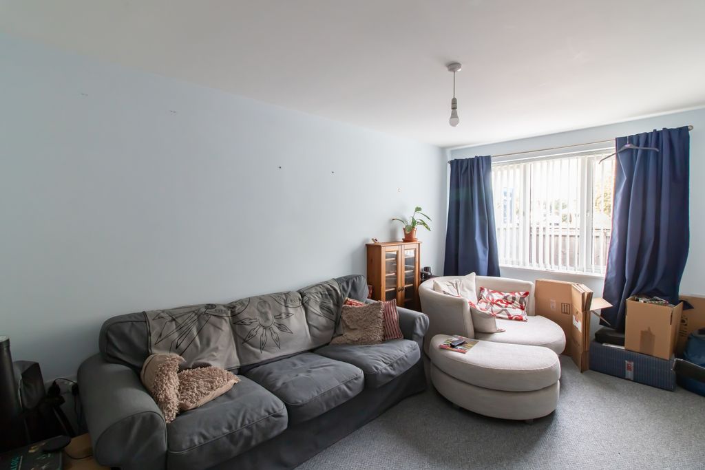Property photo 2 of 13 Image 1