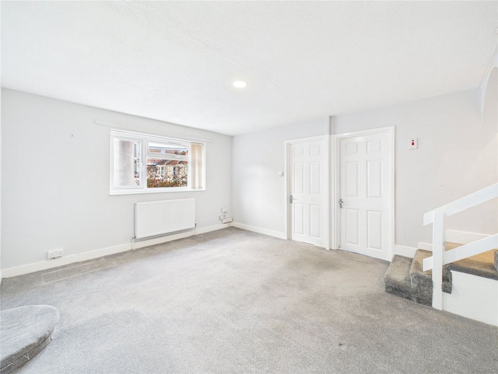 Property photo 1 of 13 Picture No. 03