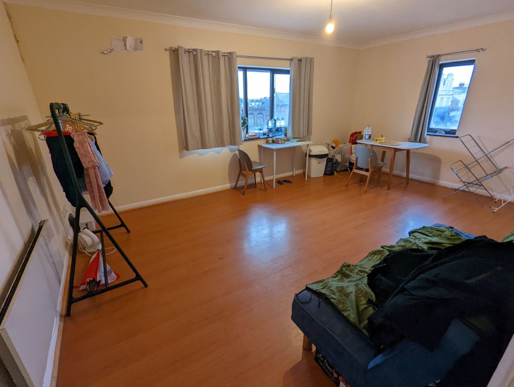 Property photo 3 of 8