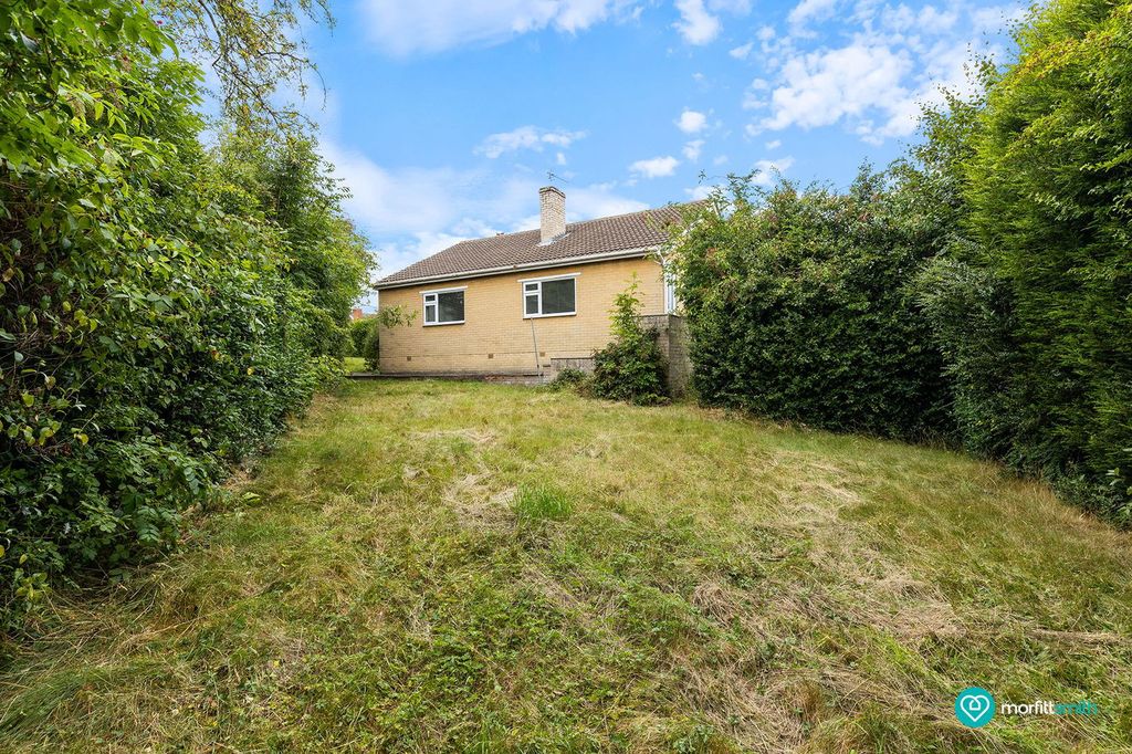 Property photo 3 of 16