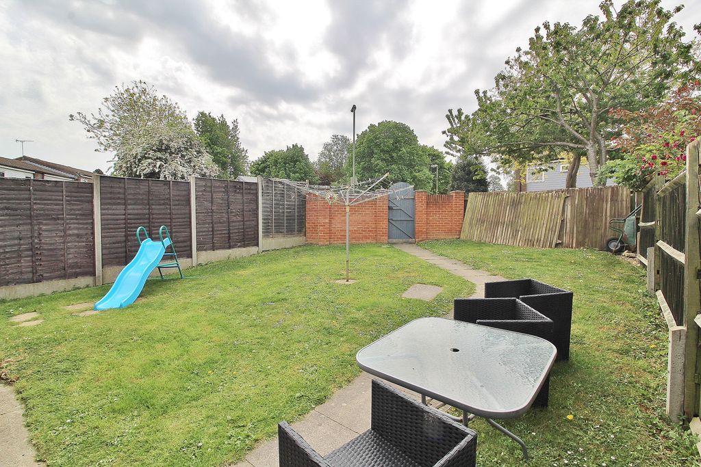 Property photo 3 of 13