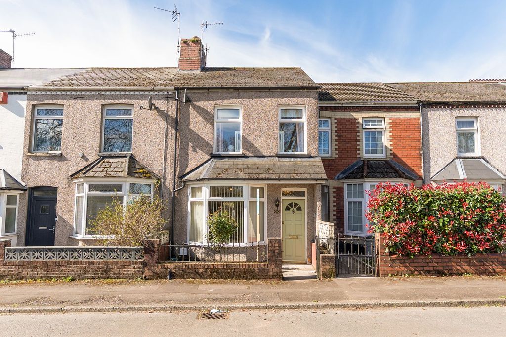 Property photo 1 of 22