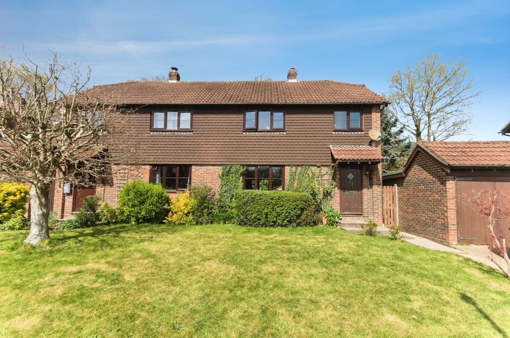 Property photo 1 of 26 Pbox-Img.Jpg