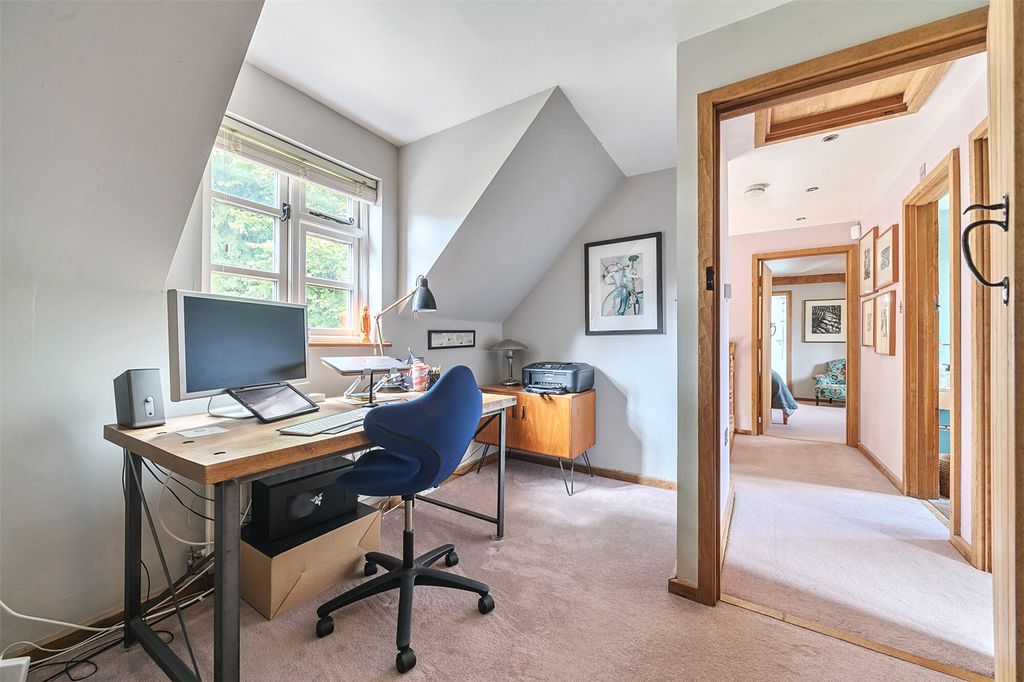 Additional image 21 of 5 bed detached house for saleLiphook, Hampshire GU30