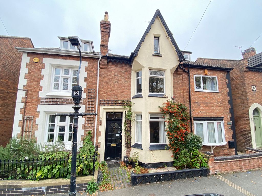 Property photo 1 of 10