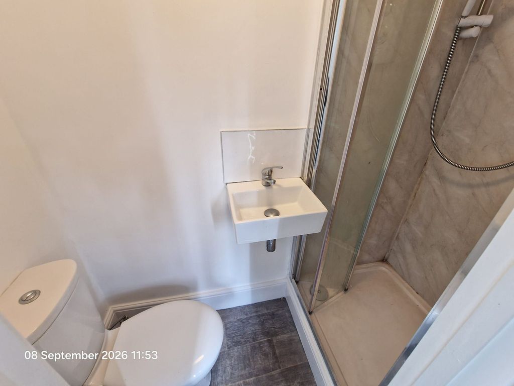 Property photo 3 of 3
