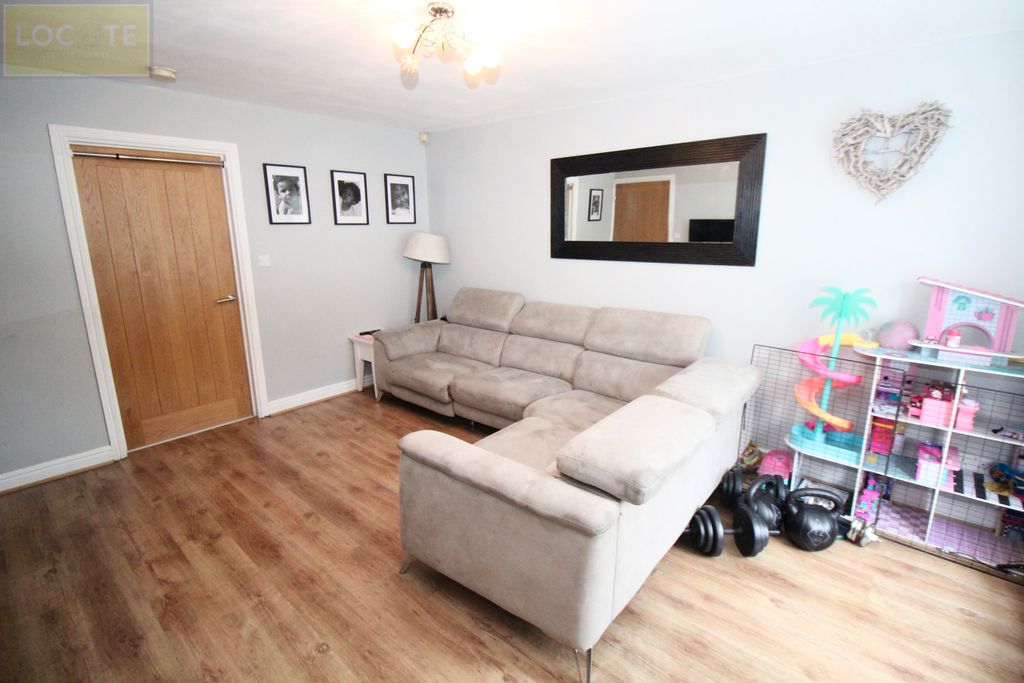 Property photo 2 of 14 Img_5853.Jpeg