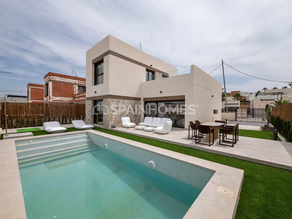 Property photo 1 of 37