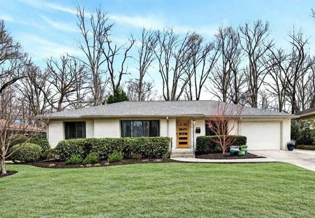 Property photo 1 of 31