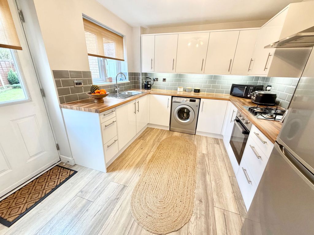 Property photo 3 of 30