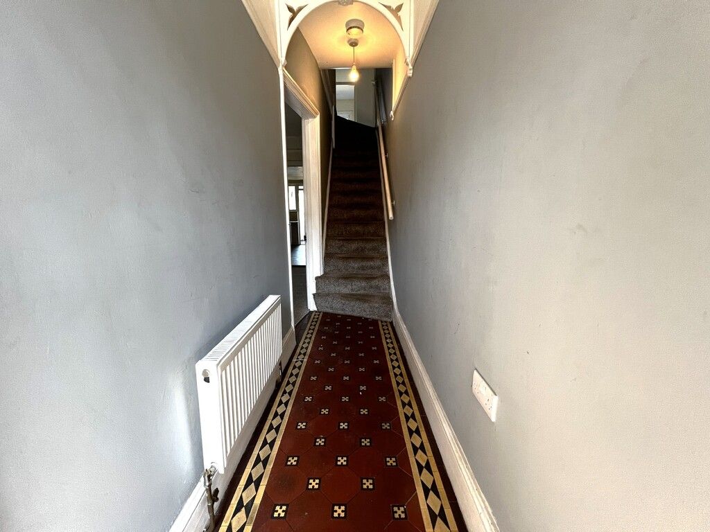 Property photo 2 of 17 108 Lettings
