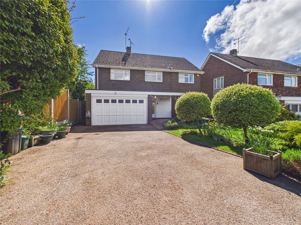 Property photo 1 of 25 Front