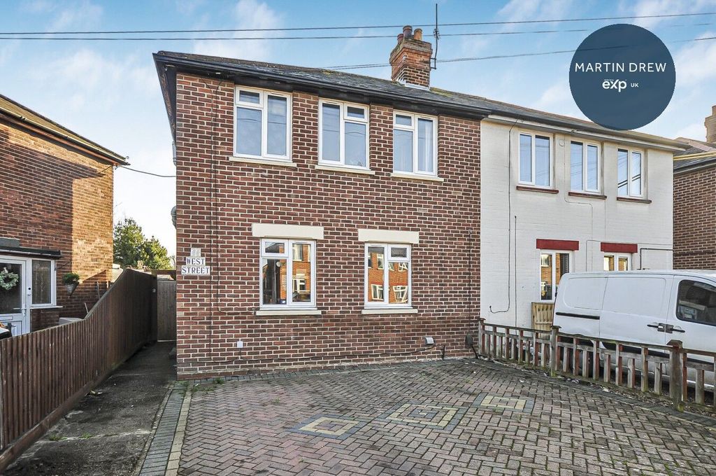 Property photo 1 of 6