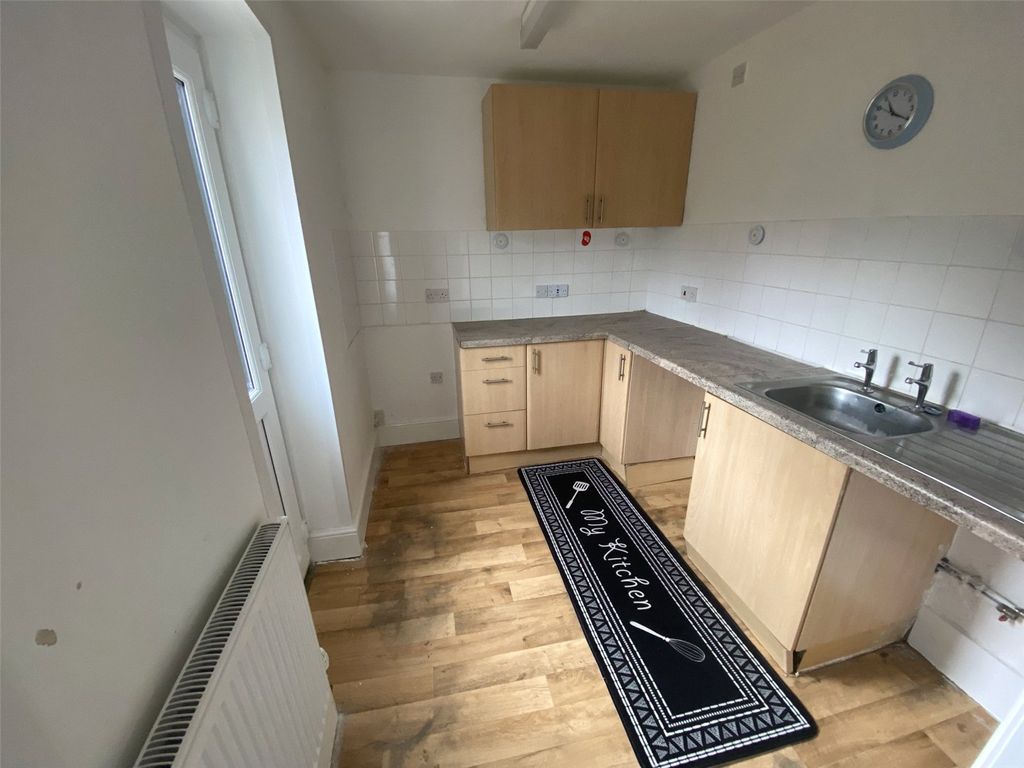 Property photo 2 of 10 Picture No. 01