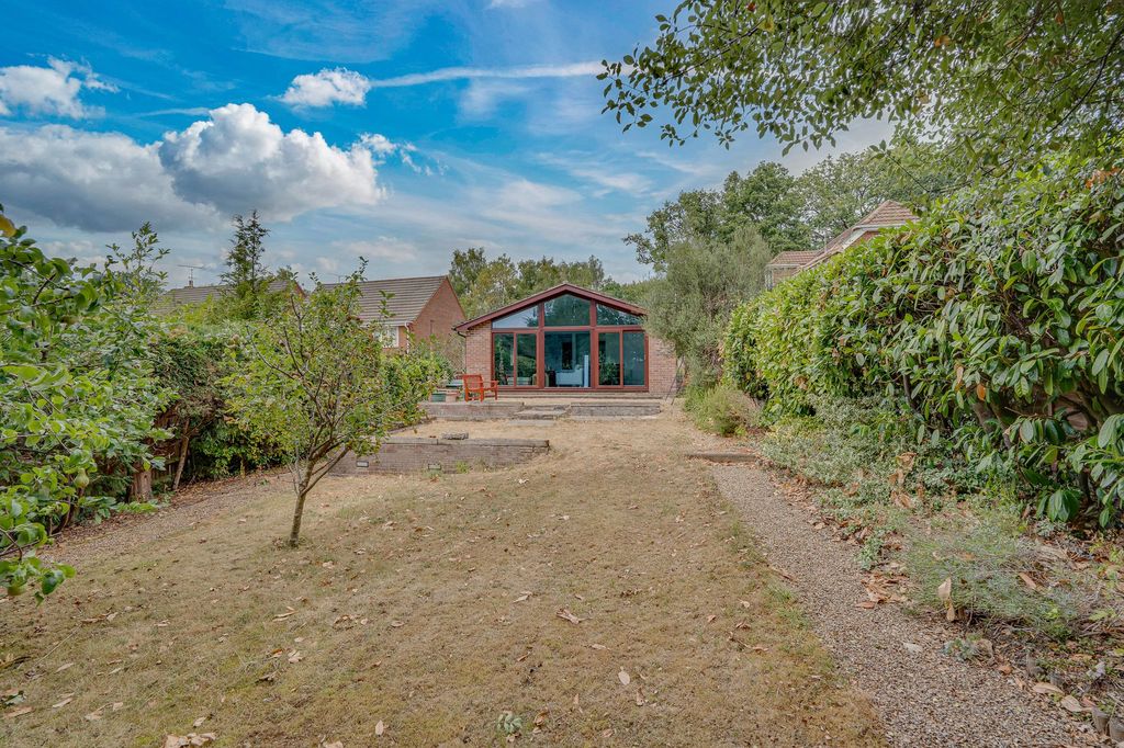 Property photo 3 of 15