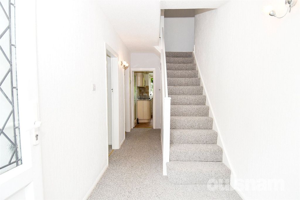 Property photo 2 of 26 Picture No. 03