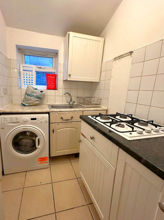Property photo 2 of 4