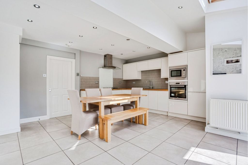 Property photo 2 of 15 Kitchen/Family Room