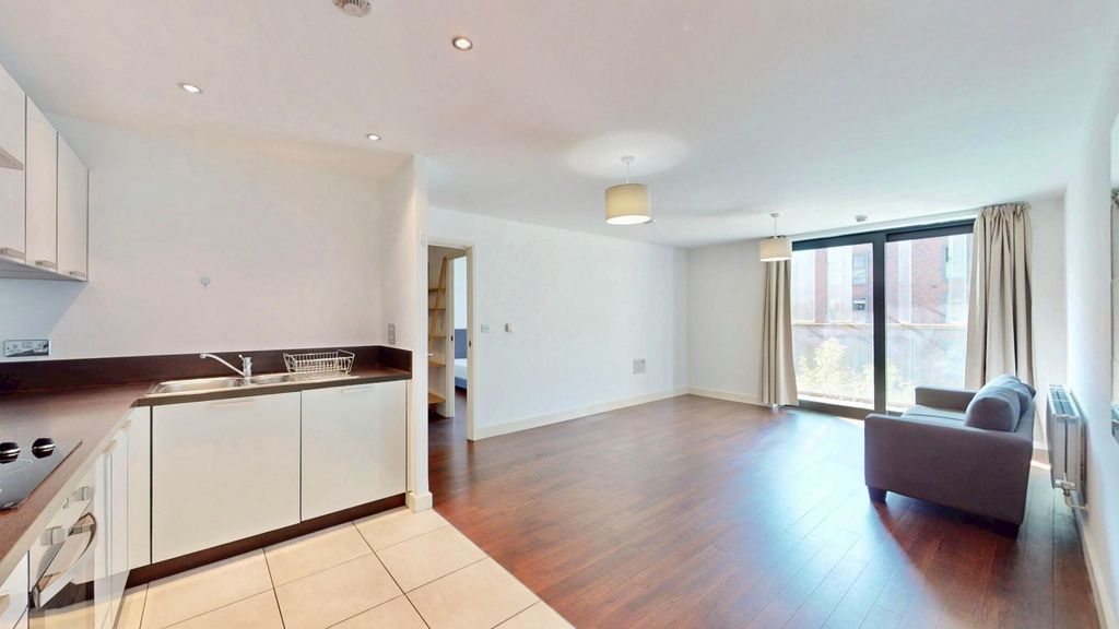 Property photo 3 of 20 Picture No. 14