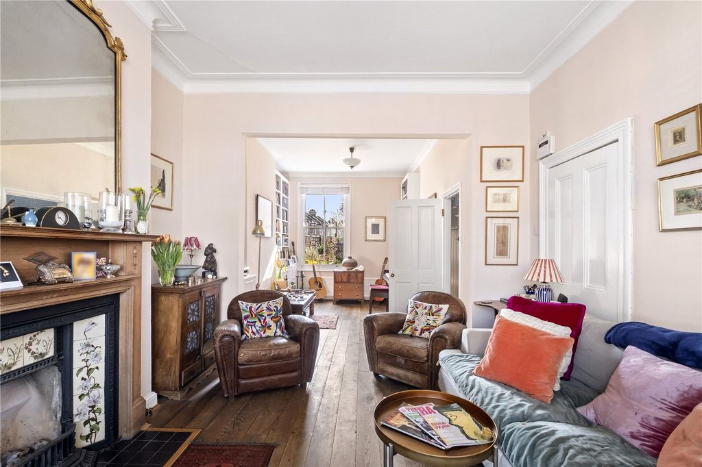 Property photo 3 of 18 Reception Room