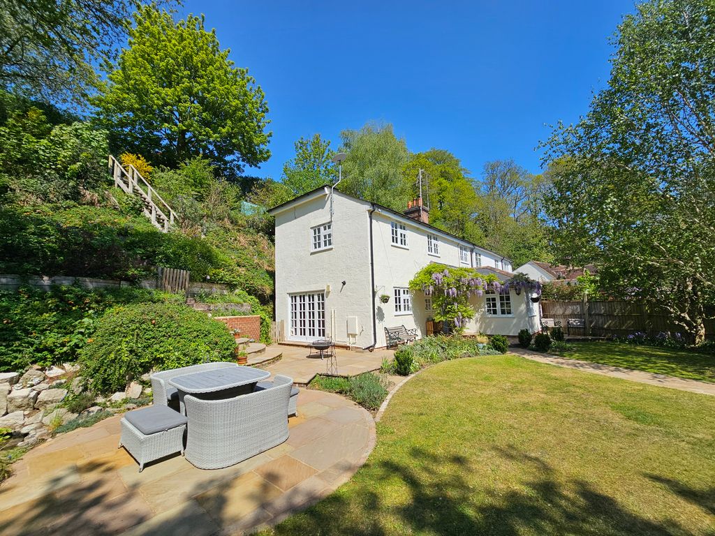 Property photo 1 of 26