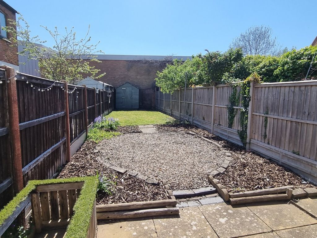 Property photo 2 of 12