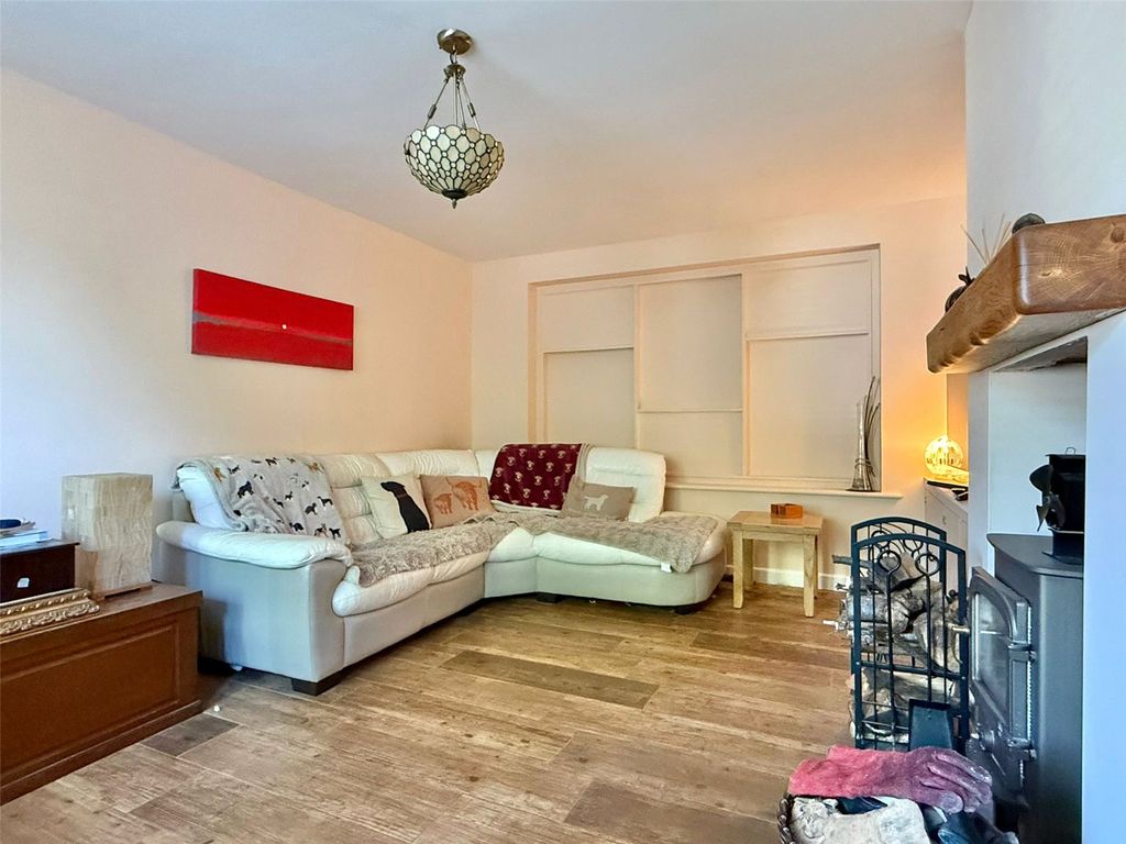 Property photo 3 of 23 Picture No. 31