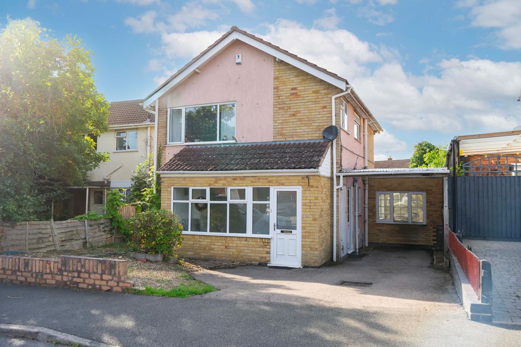 Property photo 1 of 24