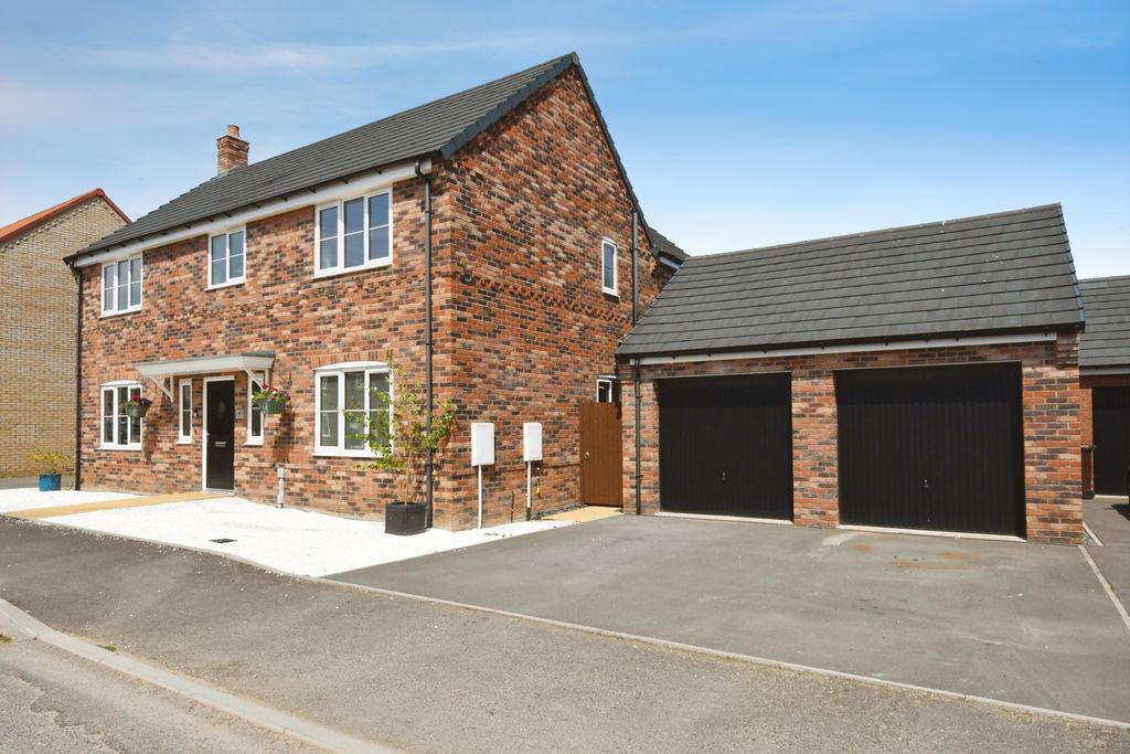 Property photo 1 of 23 Img_0364