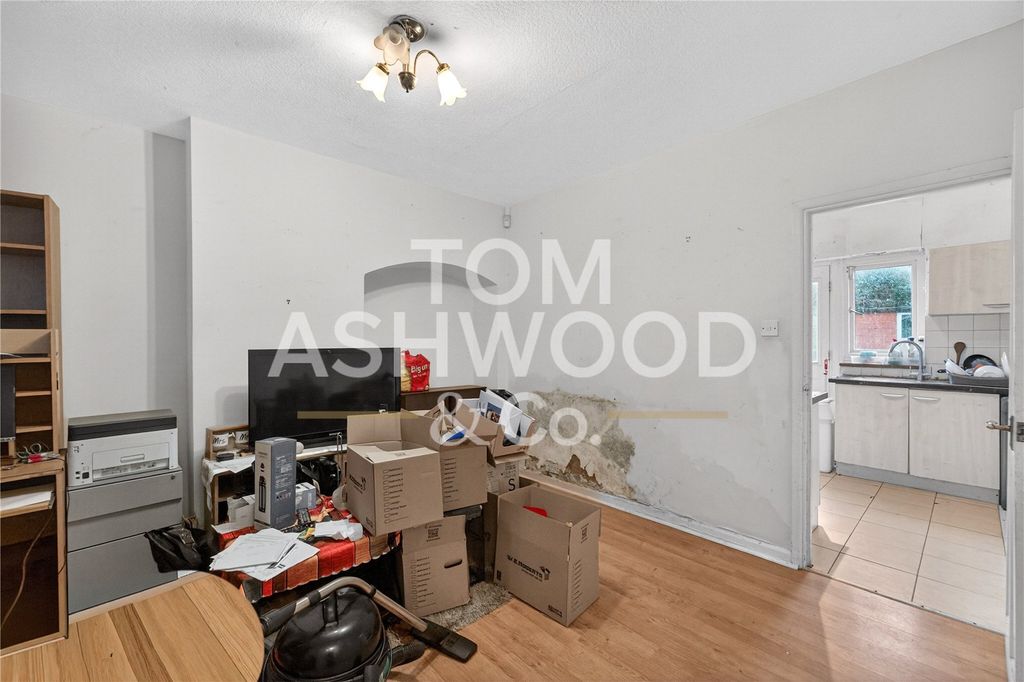 Property photo 3 of 13 Picture No. 41