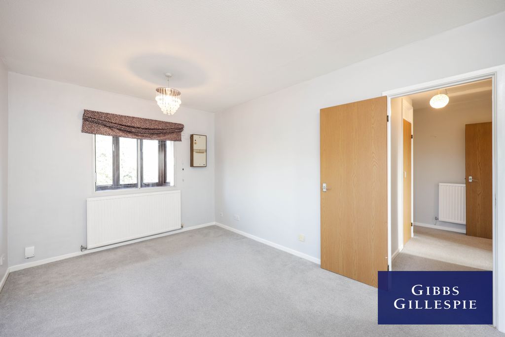 Property photo 2 of 10 2