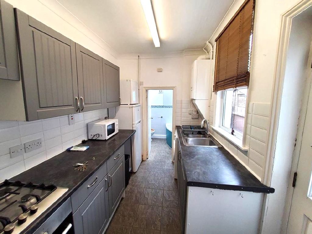 Property photo 2 of 23 Image