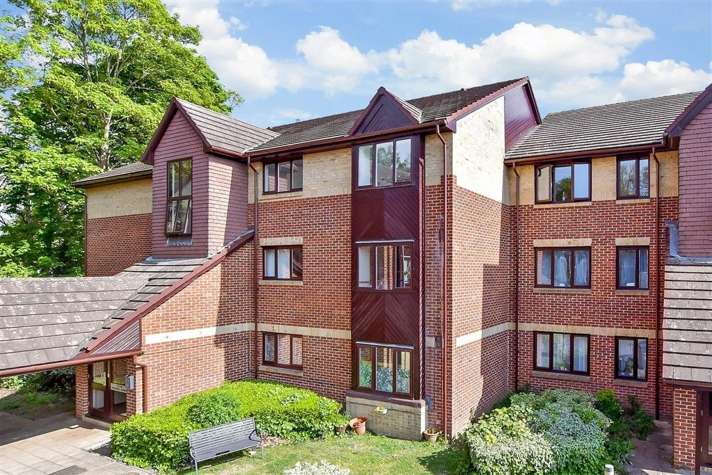 Property photo 1 of 8 External (Web)