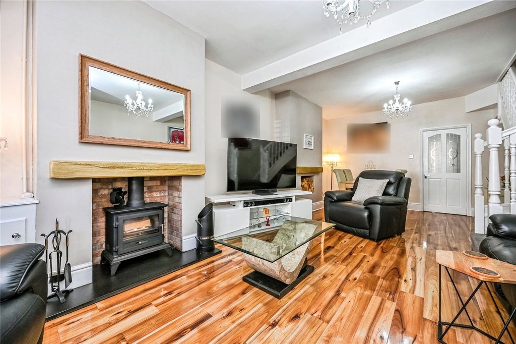 Property photo 2 of 17 Picture No. 19