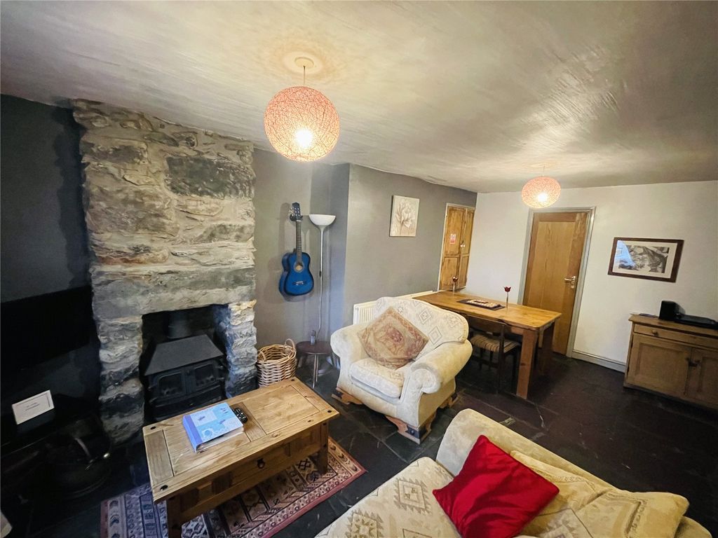 Property photo 2 of 13 Picture No. 02