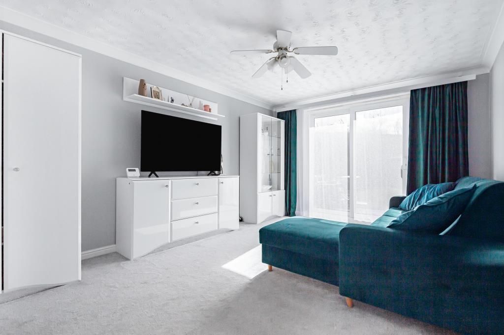 Property photo 2 of 19 17_75785.Jpg