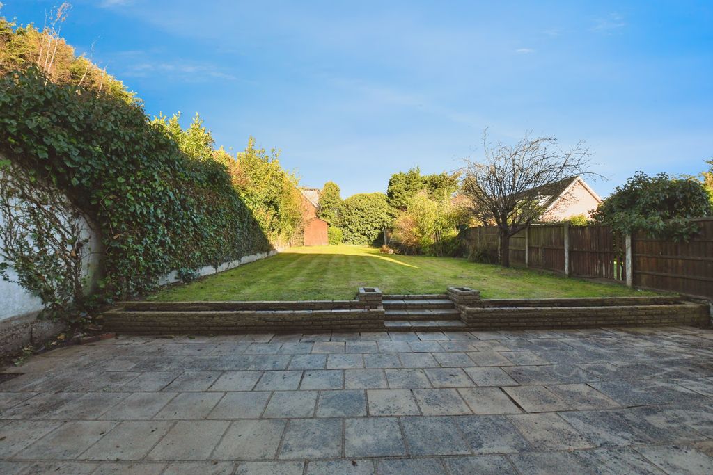 Property photo 2 of 20 Photo #2